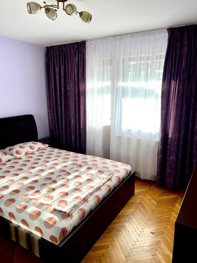 Royal Apartment Бузеу Екстер'єр фото